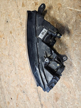 Laden Sie das Bild in den Galerie-Viewer, Frontscheinwerfer Skoda Scala 657941015 Links Scheinwerfer Headlight SCH3903806123gh