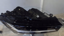 Laden Sie das Bild in den Galerie-Viewer, Frontscheinwerfer Skoda Superb I 3P1941016 Full LED Rechts Headlight SCH3907804667ma