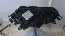 Laden Sie das Bild in den Galerie-Viewer, Frontscheinwerfer Skoda Superb I 3P1941016 Full LED Rechts Headlight SCH3907804667ma
