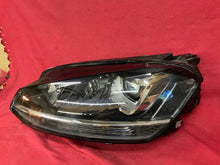 Laden Sie das Bild in den Galerie-Viewer, Frontscheinwerfer VW Golf VII 5G1941031 Xenon Links Scheinwerfer Headlight SCH3912287142cm