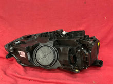 Laden Sie das Bild in den Galerie-Viewer, Frontscheinwerfer VW Golf VII 5G1941031 Xenon Links Scheinwerfer Headlight SCH3912287142cm