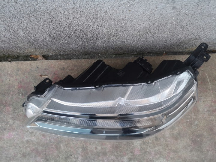 Frontscheinwerfer Suzuki Vitara I 100-7R016 Links Scheinwerfer Headlight SCH3913129496fc