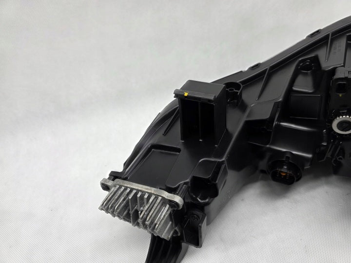 Frontscheinwerfer Ssangyong W SPP15597 ZMM92-102000 Full LED Rechts Headlight SCH3920257527gr