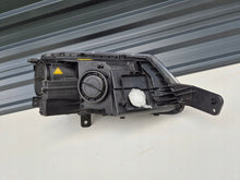 Laden Sie das Bild in den Galerie-Viewer, Frontscheinwerfer Skoda Yeti 5L1941015C Xenon Links Scheinwerfer Headlight SCH3927747243ce