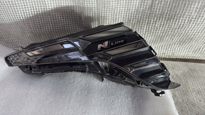 Frontscheinwerfer Hyundai Tucson 92208-N7400 Rechts Scheinwerfer Headlight SCH3933043417lz
