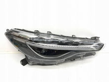 Laden Sie das Bild in den Galerie-Viewer, Frontscheinwerfer Toyota Corolla 81110-16840 Rechts Scheinwerfer Headlight SCH3933689673re