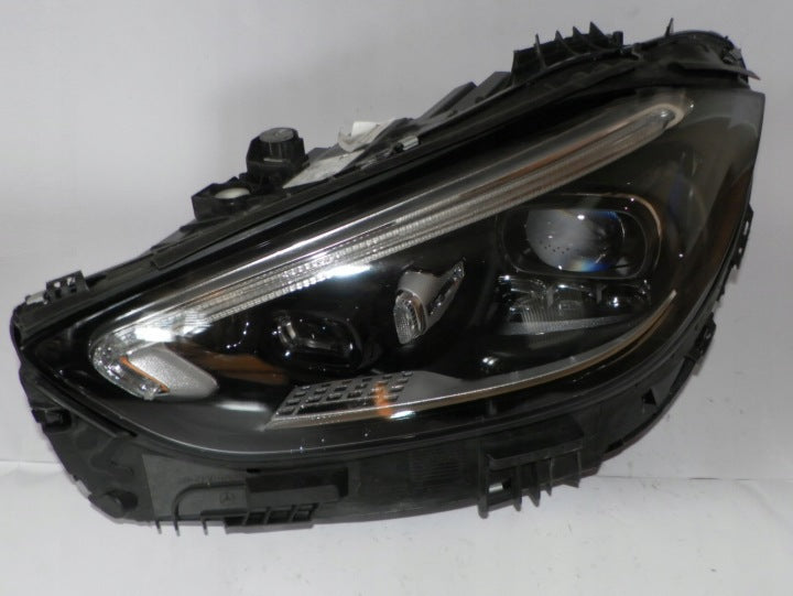 Frontscheinwerfer Mercedes-Benz W206 A2069062104 LED Links Headlight SCH3934900358cx