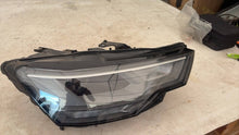 Laden Sie das Bild in den Galerie-Viewer, Frontscheinwerfer Audi A6 4K0941034 Rechts Scheinwerfer Headlight SCH3938219441co