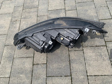 Laden Sie das Bild in den Galerie-Viewer, Frontscheinwerfer VW Golf VIII 5H1941036 Rechts Scheinwerfer Headlight SCH3941583963tq