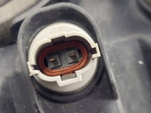 Laden Sie das Bild in den Galerie-Viewer, Frontscheinwerfer Fiat Freemont 05067789AC Links Scheinwerfer Headlight SCH3941769197hf