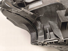 Laden Sie das Bild in den Galerie-Viewer, Frontscheinwerfer Polestar 2 P32338903 Rechts Scheinwerfer Headlight SCH3945743807fa