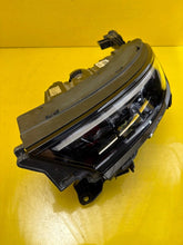 Laden Sie das Bild in den Galerie-Viewer, Frontscheinwerfer Opel Mokka 9837331880 LED Links Scheinwerfer Headlight SCH3946538640cg