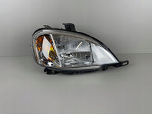 Load image into Gallery viewer, Frontscheinwerfer Mercedes-Benz W163 A1638202061 Rechts Scheinwerfer Headlight SCH3949088820sy