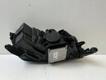 Laden Sie das Bild in den Galerie-Viewer, Frontscheinwerfer Skoda Fabia III 6V1941015F Links Scheinwerfer Headlight SCH3951527254iq