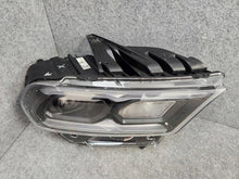 Laden Sie das Bild in den Galerie-Viewer, Frontscheinwerfer Dodge Durango CS450B101R Rechts Scheinwerfer Headlight SCH3952860354gi