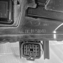 Load image into Gallery viewer, Frontscheinwerfer Mazda 3 BCJH-51030 BCJH-51040 Ein Satz Scheinwerfer Headlight SCH3952897023zc