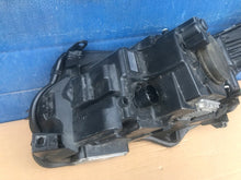 Laden Sie das Bild in den Galerie-Viewer, Frontscheinwerfer Rover CK52-13W029-ED Rechts Scheinwerfer Headlight SCH3962174011rb