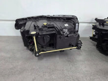 Laden Sie das Bild in den Galerie-Viewer, Frontscheinwerfer Audi Etron 8900872610 CB0176V686829977 Ein Satz Headlight SCH3965702826xy