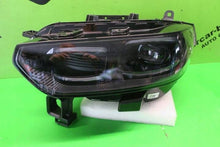 Laden Sie das Bild in den Galerie-Viewer, Frontscheinwerfer Ford Capri R2KB13006AD Links Scheinwerfer Headlight SCH3970389725gb