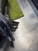 Load image into Gallery viewer, Frontscheinwerfer Ford Kuga I LV4B13E014-FG Rechts Scheinwerfer Headlight SCH3978400461uk