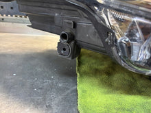 Load image into Gallery viewer, Frontscheinwerfer Ford Kuga I LV4B13E014-FG Rechts Scheinwerfer Headlight SCH3978400461uk
