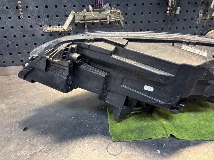 Frontscheinwerfer Ford Kuga I LV4B13E014-FG Rechts Scheinwerfer Headlight SCH3978400461uk