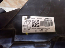 Load image into Gallery viewer, Frontscheinwerfer Dacia Duster 260602465R 260106194R LED Ein Satz Headlight SCH3979793864ys