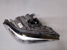 Laden Sie das Bild in den Galerie-Viewer, Frontscheinwerfer BMW X1 F48 5A01172-02 Rechts Scheinwerfer Headlight SCH3983095189mm