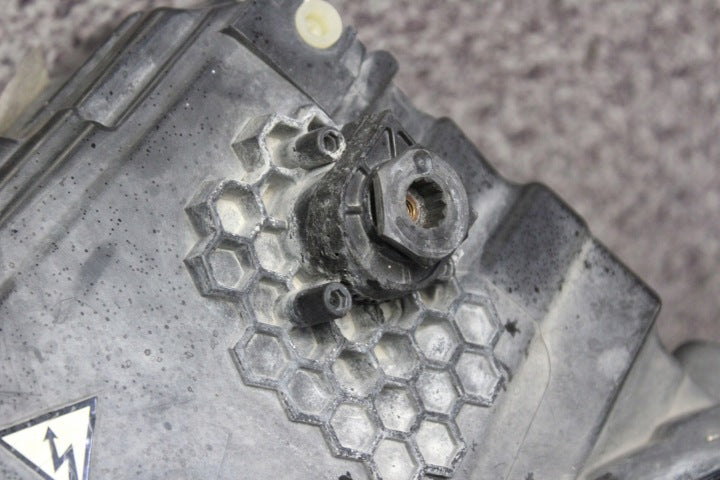 Frontscheinwerfer VW Caddy III 2K1941031A 85122000 Xenon Links Headlight SCH3986707513th