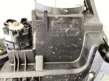 Laden Sie das Bild in den Galerie-Viewer, Frontscheinwerfer Toyota Avensis 0821211L1R Rechts Scheinwerfer Headlight SCH3986713645fb