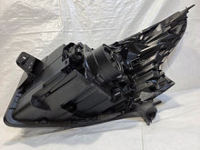 Laden Sie das Bild in den Galerie-Viewer, Frontscheinwerfer Opel Vivaro B Trafic III 260100146R Rechts Headlight SCH3987056467ea