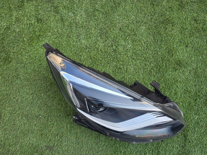 Frontscheinwerfer Opel Zafira C 13472663RH LED Rechts Scheinwerfer Headlight SCH3988172689oh
