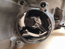 Laden Sie das Bild in den Galerie-Viewer, Frontscheinwerfer Mercedes-Benz W164 16838602 5DC00906050AD Rechts Headlight SCH4000197747sa