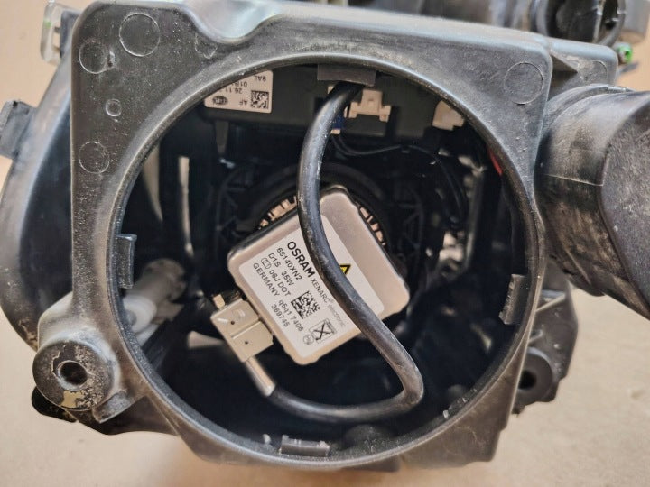 Frontscheinwerfer Mercedes-Benz W164 16838602 5DC00906050AD Rechts Headlight SCH4000197747sa