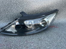 Load image into Gallery viewer, Frontscheinwerfer Kia Sportage 92102-3U210 Ein Satz Scheinwerfer Headlight SCH4001182540ip