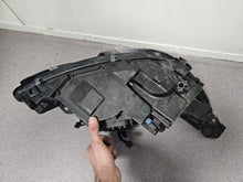 Laden Sie das Bild in den Galerie-Viewer, Frontscheinwerfer Peugeot 308 I 1618000380-00 LED Links Scheinwerfer Headlight SCH4007642292is
