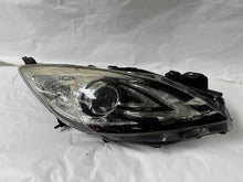 Laden Sie das Bild in den Galerie-Viewer, Frontscheinwerfer Mazda III BBM551030 Xenon Rechts Scheinwerfer Headlight SCH4008197504bg