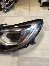 Laden Sie das Bild in den Galerie-Viewer, Frontscheinwerfer Opel Astra K 39228714 Links Scheinwerfer Headlight SCH4016819876aq