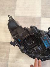 Laden Sie das Bild in den Galerie-Viewer, Frontscheinwerfer Opel Astra K 39228714 Links Scheinwerfer Headlight SCH4016819876aq