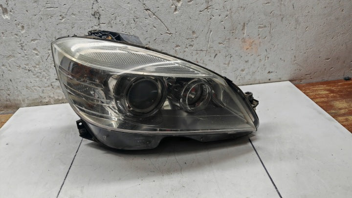 Frontscheinwerfer Mercedes-Benz W204 A2048209061 Rechts Scheinwerfer Headlight SCH4021673333yx