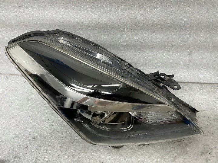 Frontscheinwerfer Suzuki Baleno 100-18513 Xenon Rechts Scheinwerfer Headlight SCH4021834802wl