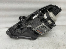 Laden Sie das Bild in den Galerie-Viewer, Frontscheinwerfer Suzuki Baleno 100-18513 Xenon Rechts Scheinwerfer Headlight SCH4021834802wl