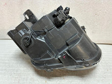 Laden Sie das Bild in den Galerie-Viewer, Frontscheinwerfer Nissan I 260606PM0A 002625 LED Links Scheinwerfer Headlight SCH4022401612cz