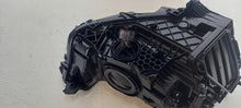 Laden Sie das Bild in den Galerie-Viewer, Frontscheinwerfer Audi Q3 83A941035 Full LED Links Scheinwerfer Headlight SCH4025058560hu