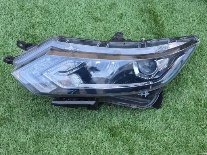 Frontscheinwerfer Nissan Qashqai I 100-19009 Links Scheinwerfer Headlight SCH4033176188ln