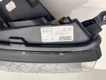 Laden Sie das Bild in den Galerie-Viewer, Frontscheinwerfer Skoda Kamiq 658941016 Rechts Scheinwerfer Headlight SCH4037685568ev