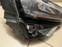 Laden Sie das Bild in den Galerie-Viewer, Frontscheinwerfer Skoda Karoq 57B941016D Full LED Rechts Scheinwerfer Headlight SCH4041482733qd