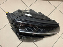 Laden Sie das Bild in den Galerie-Viewer, Frontscheinwerfer Skoda Karoq 57B941016D Full LED Rechts Scheinwerfer Headlight SCH4041482733qd