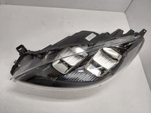 Laden Sie das Bild in den Galerie-Viewer, Frontscheinwerfer Ford Kuga LV4B-13E015-FH Links Scheinwerfer Headlight SCH4045165228un