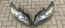 Laden Sie das Bild in den Galerie-Viewer, Frontscheinwerfer Ford Focus I 8M51-13D153-CD Ein Satz Scheinwerfer Headlight SCH4051792984tz